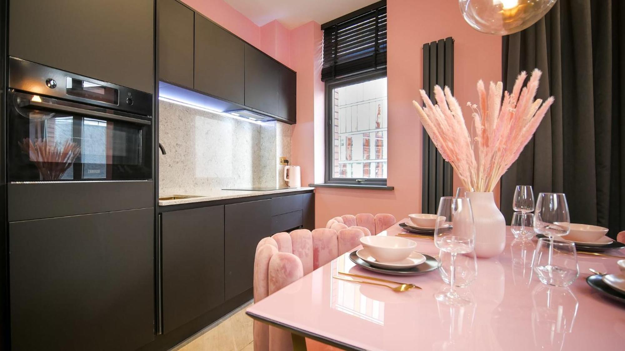 Boujee By The Heim Residences Manchester Luaran gambar